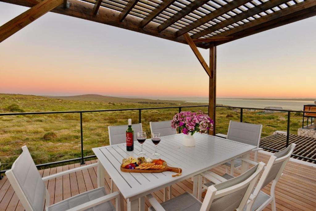 The Shark Bay Villas Langebaan Eksteriør billede