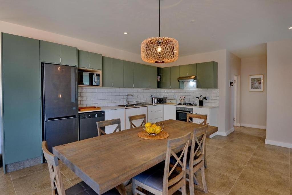 The Shark Bay Villas Langebaan Eksteriør billede